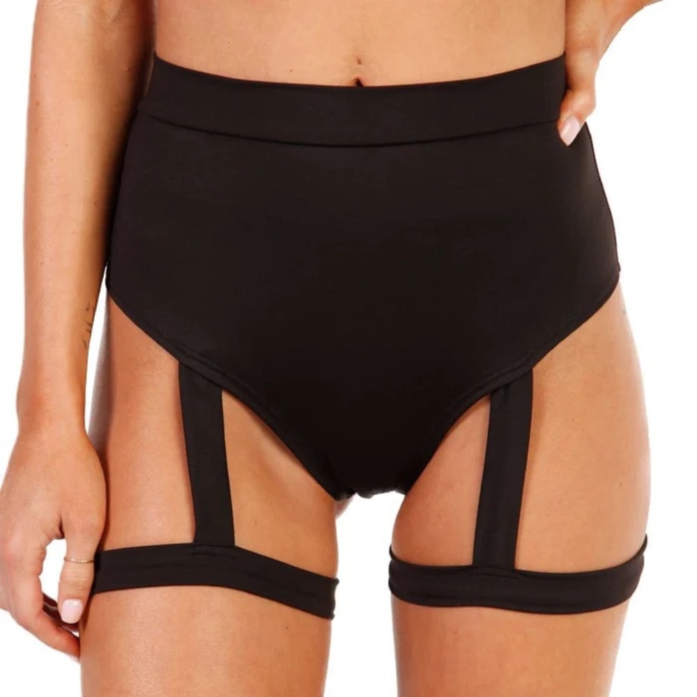 Rave shorts